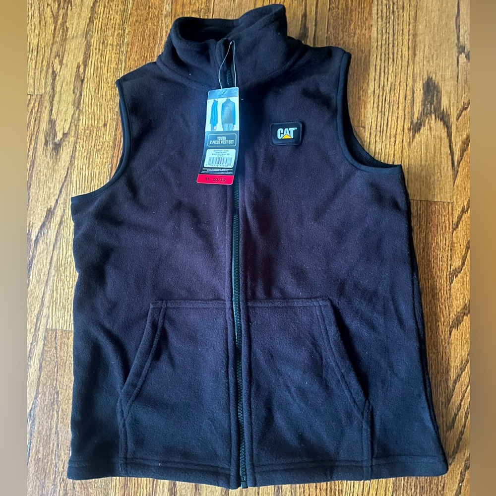 Youth Medium 10/12 CAT Caterpillar fleece vest in black. NWT; Never Worn.